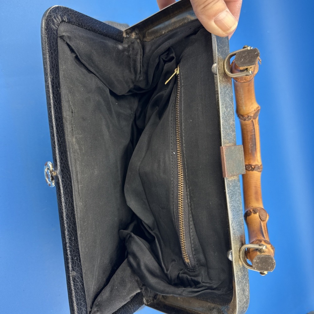 VTG 60s Black Pebbled Top Handle Handbag Bamboo Handle Frame Purse Classic - Picture 10 of 10